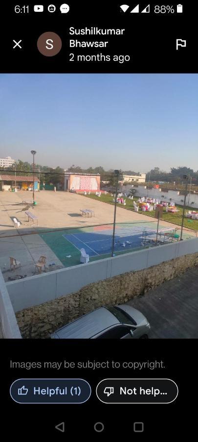 Pune Airport Eon Barclays Kharadi Luxe15 Suites Work Desks ภายนอก รูปภาพ